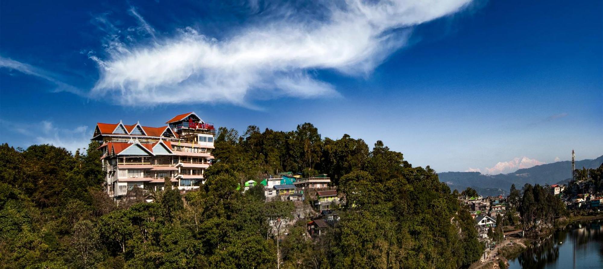 Mount Queens Hill Resort & Spa Mirik Exterior foto